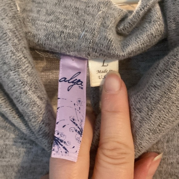 Alya Mock Neck Gray Sleeveless Dress - Picture 3 of 8